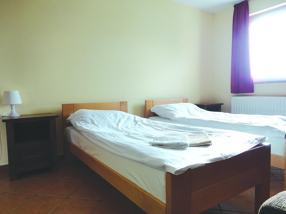 Prenociste "Magnus" Bed & Breakfast Slavonski Brod Ngoại thất bức ảnh