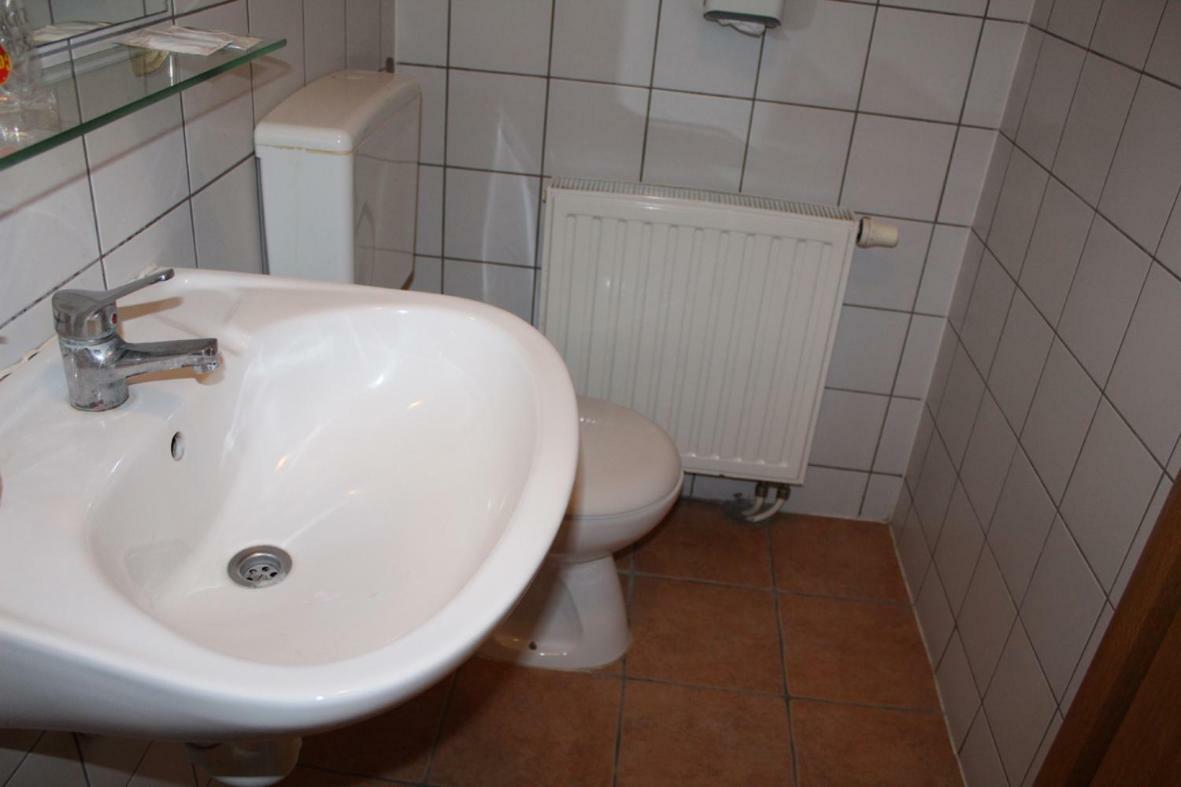 Prenociste "Magnus" Bed & Breakfast Slavonski Brod Ngoại thất bức ảnh