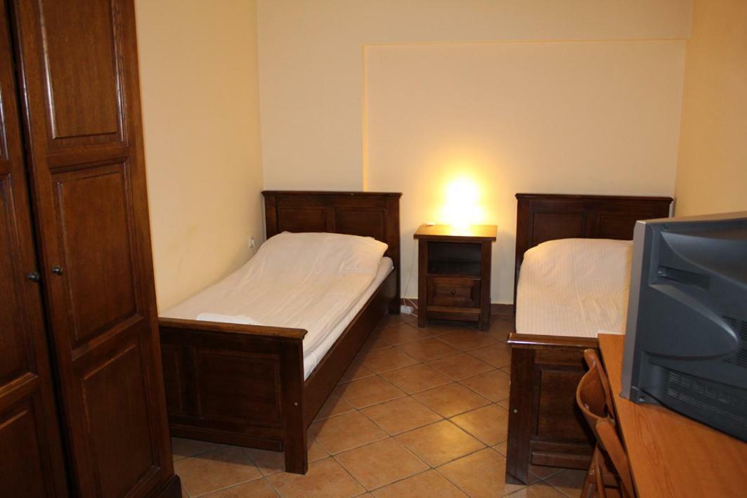 Prenociste "Magnus" Bed & Breakfast Slavonski Brod Ngoại thất bức ảnh